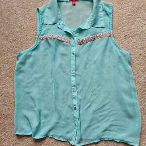 Bongo Sheer Embroidered Top